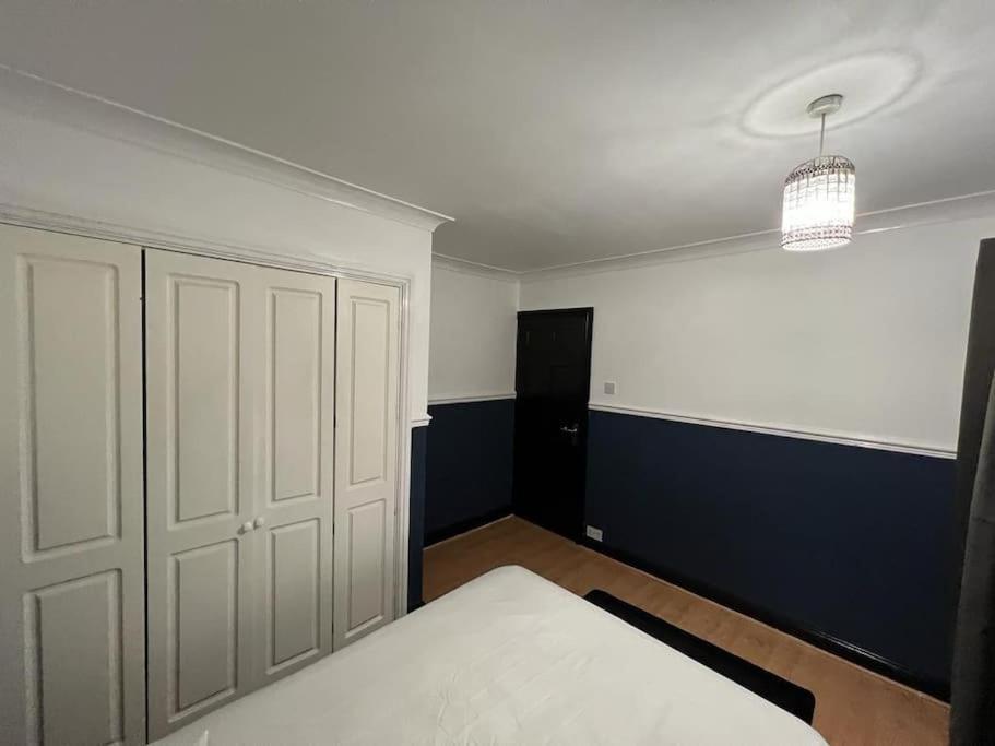 Cheerful 3 Bed House With Free Parking. Villa Nottingham Eksteriør billede